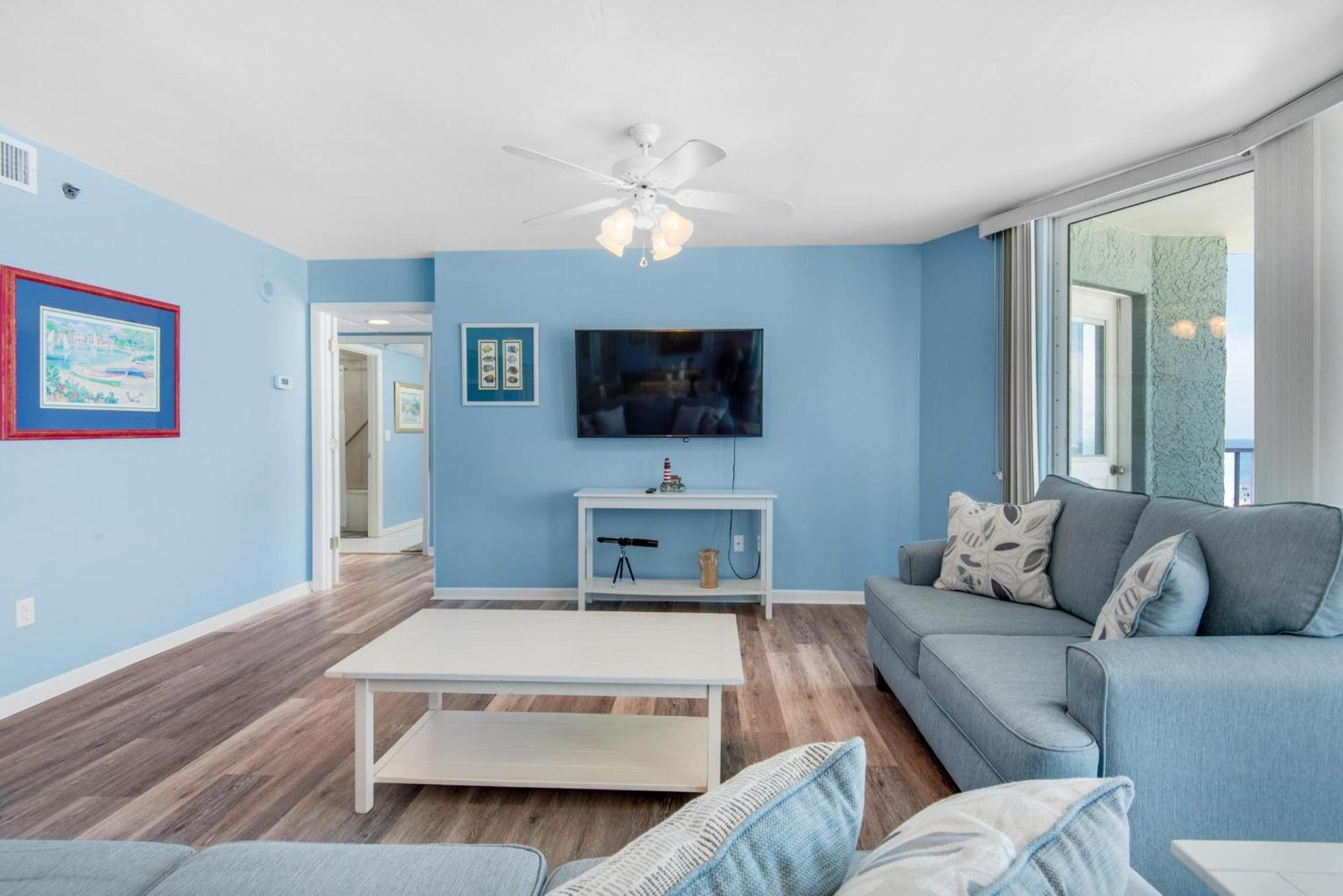 Long 3-404 Holiday home