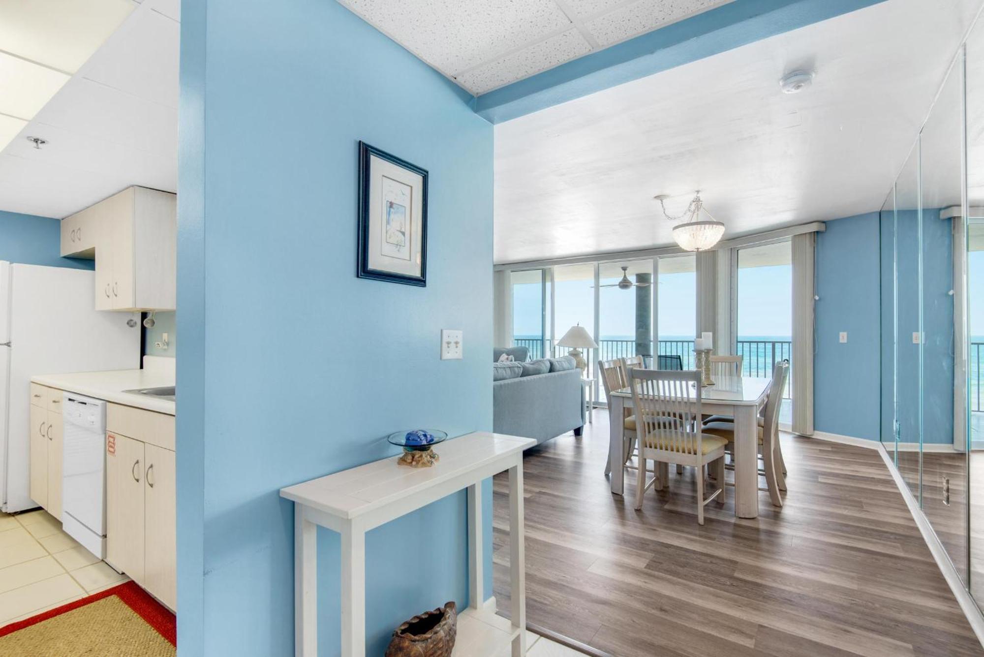 Long 3-404 Holiday home